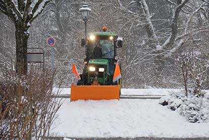 Winterdienst und Schneeräumen vom Hausmeister-Service All-Dienst in Nürnberg